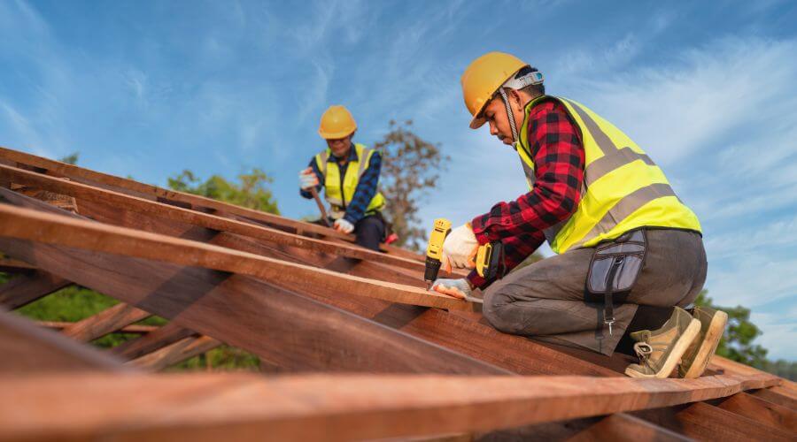 Professional Flat Roofing Installation services in Wingate, IN